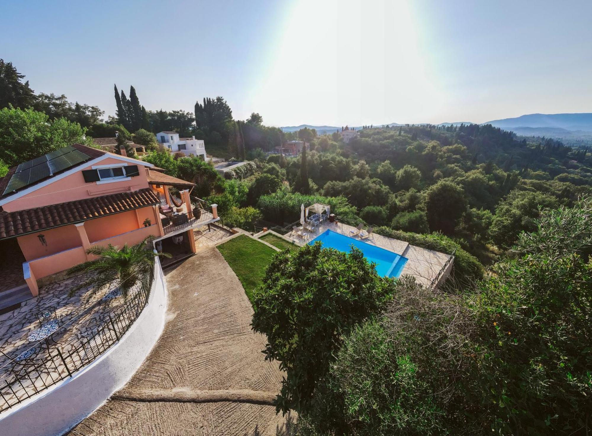 Villa Kira Afra Bagian luar foto